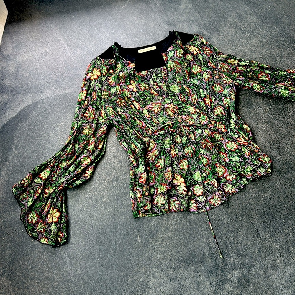 Balenciaga Paris silk chiffon blouse. Sz 38 - Picture 2 of 7